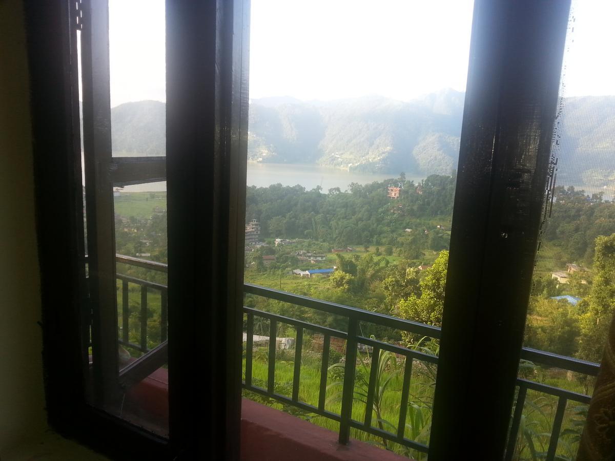 Gorgeous Village Guest House Pokhara Exterior foto